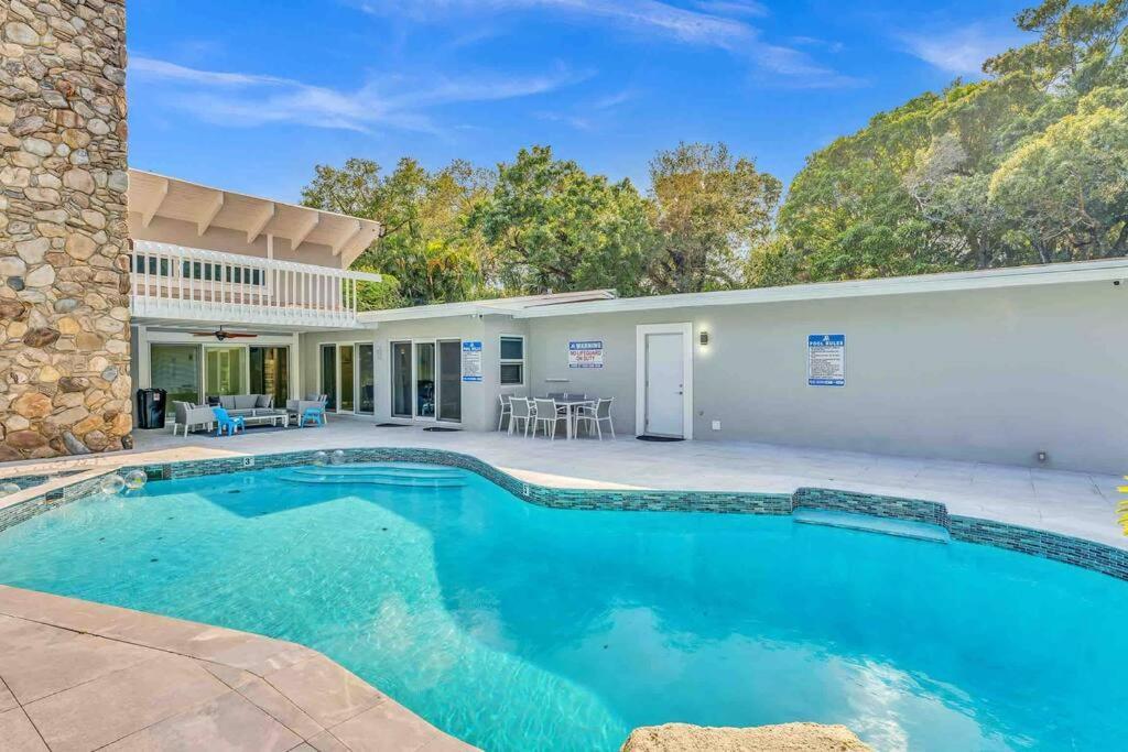 Willa Rare Hidden Getaway Heated Pool 1.5 Acres! Sleeps 16 Fort Lauderdale Zewnętrze zdjęcie